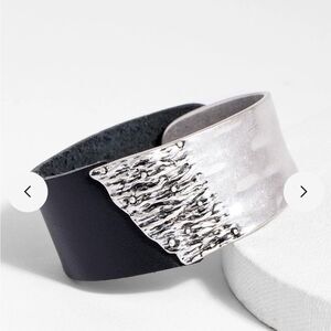 Saachi Style Wild Ways Leather Statement Bracelet NWT Retail 58.00